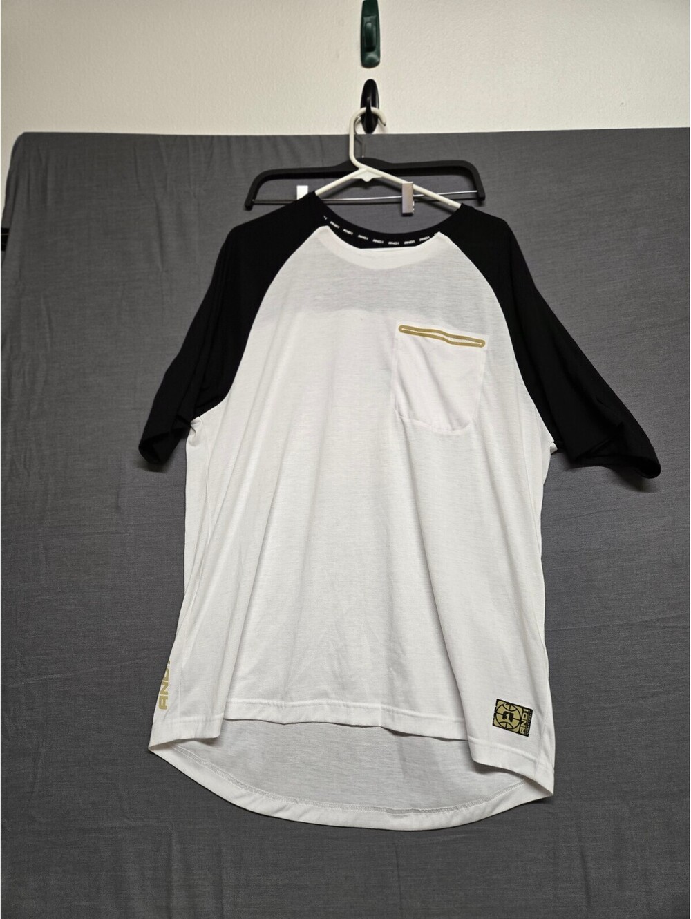 AND1 Basketball White and Black Raglan Sleeve T-Shirt XL